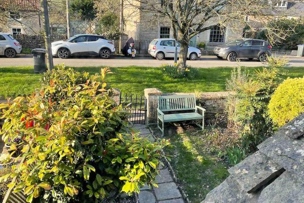 Hebe Cottage - Idyllic And Homely With Attention To Detail Atworth ภายนอก รูปภาพ