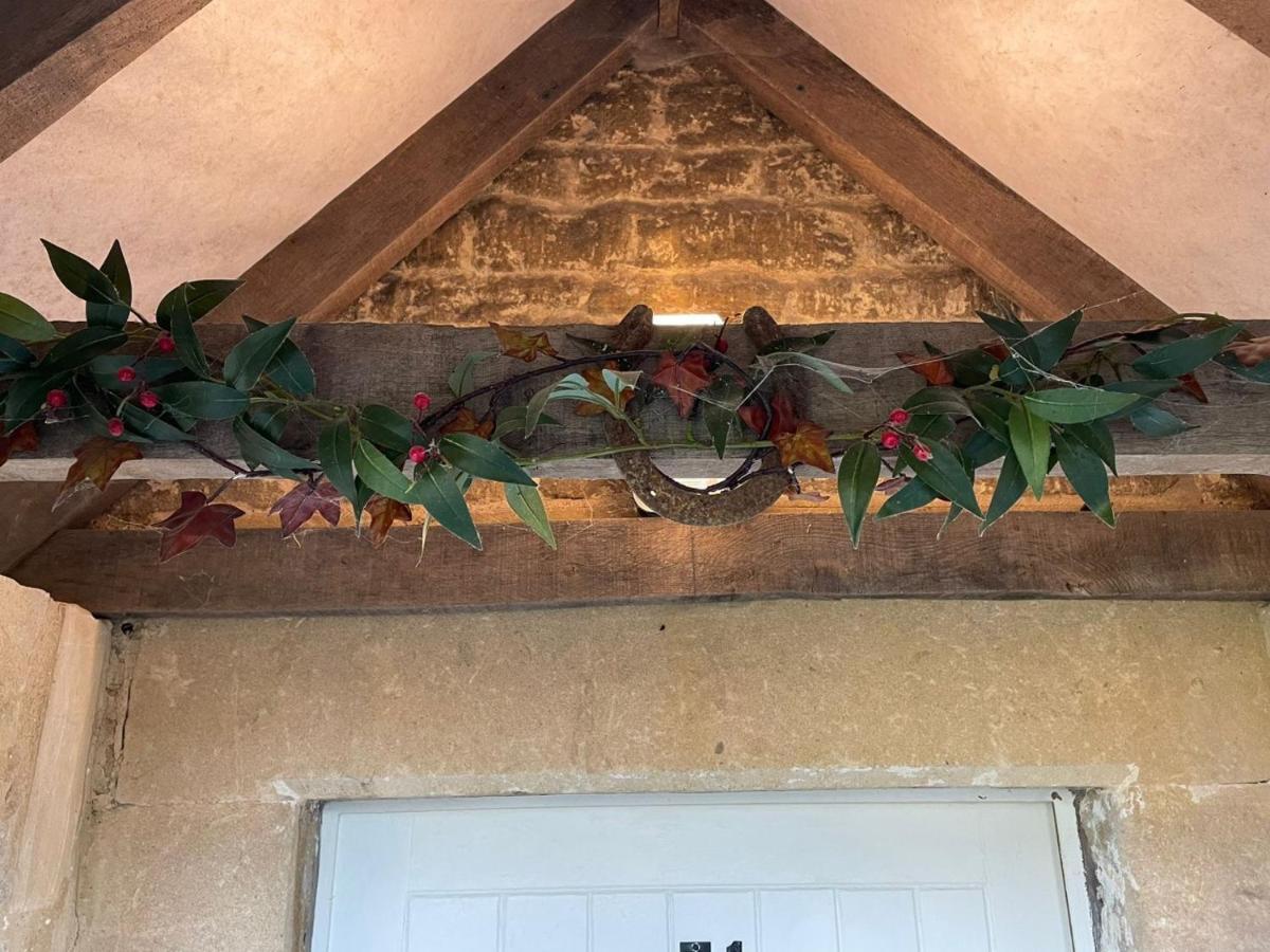 Hebe Cottage - Idyllic And Homely With Attention To Detail Atworth ภายนอก รูปภาพ
