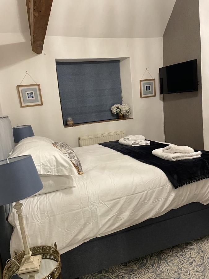 Hebe Cottage - Idyllic And Homely With Attention To Detail Atworth ภายนอก รูปภาพ